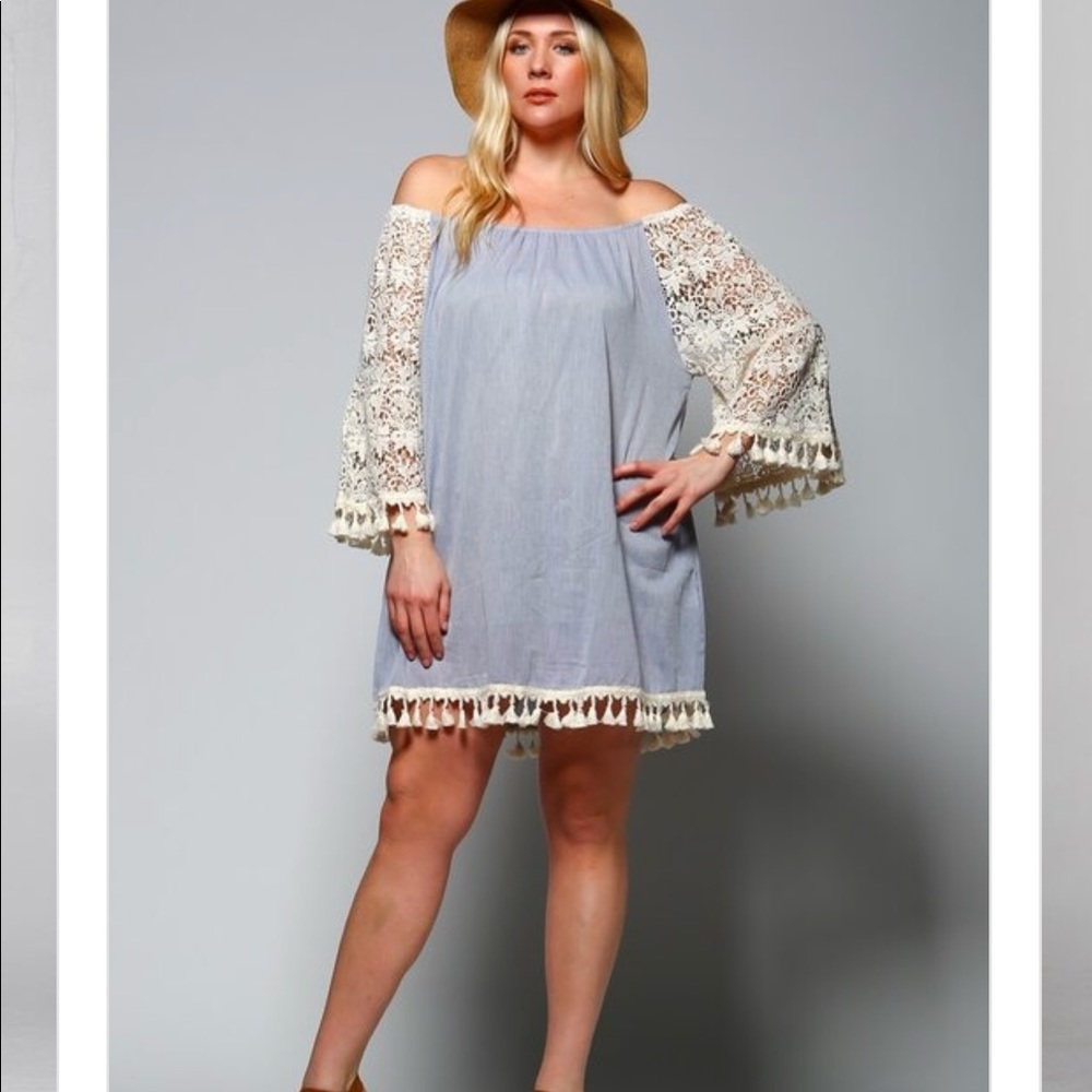 Plus size off the shoulder dress